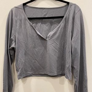 Lululemon - size 10 crop long sleeve